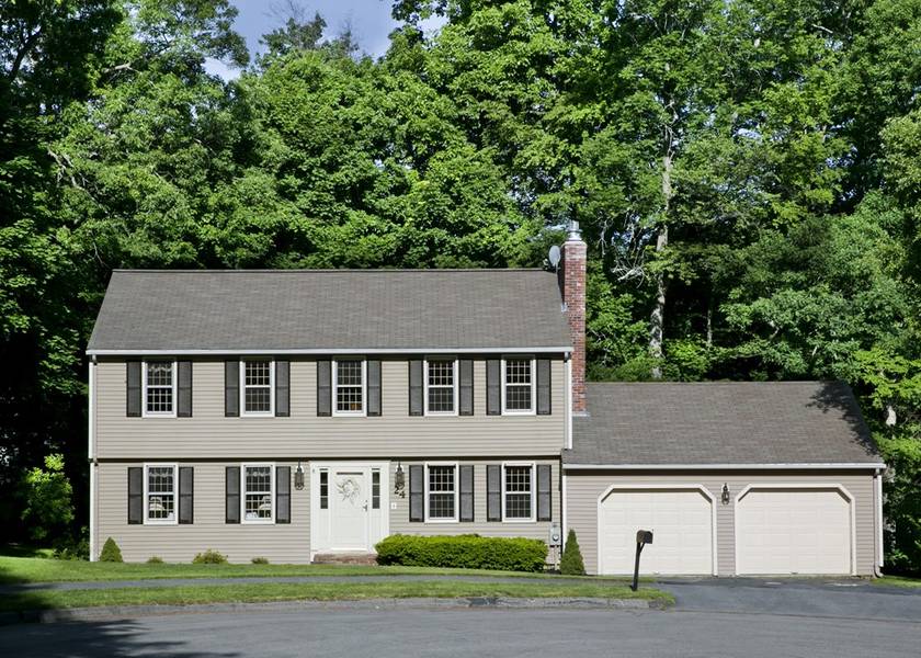 24 Red Coat Rd, Shrewsbury, MA 01545