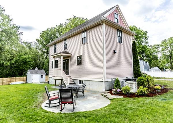 Wayland, MA 01778,18 Willard St