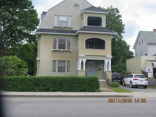 238 Lincoln St, Worcester, MA 01605