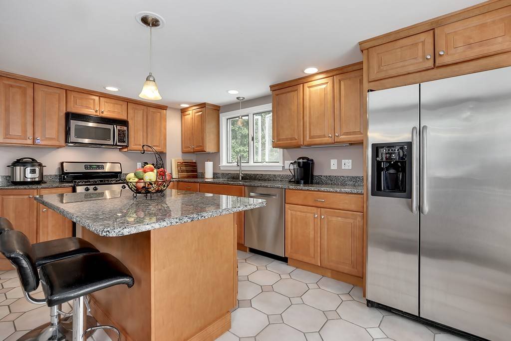 Reading, MA 01867,19 Pinevale Ave