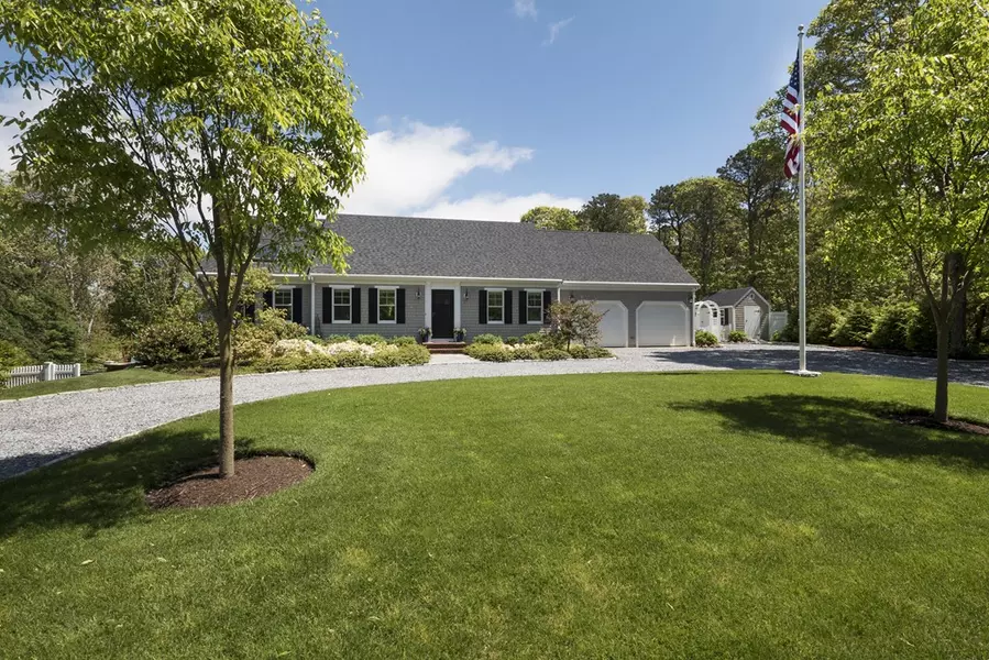 38 Schooner Dr, Harwich, MA 02646