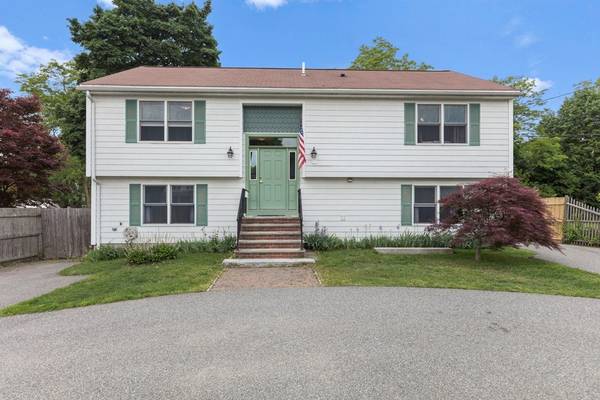 5 Central St, Woburn, MA 01801