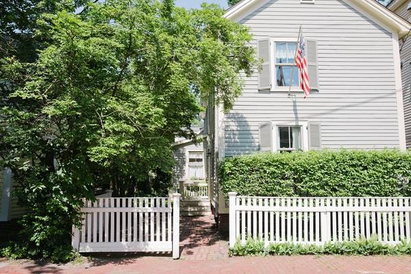 19 Brown Street, Cambridge, MA 02138