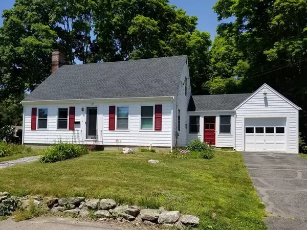 168 Crescent St, Rockland, MA 02370