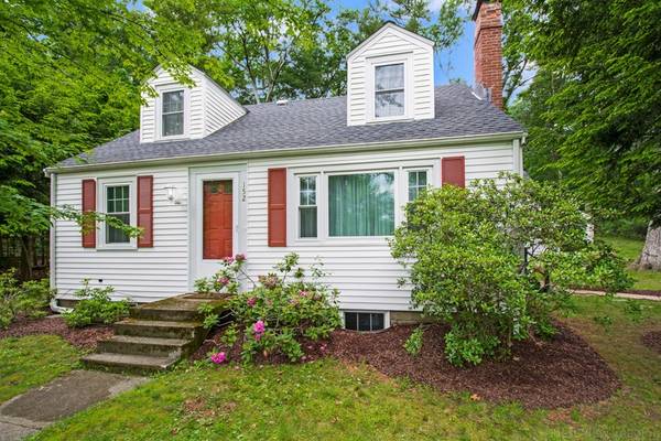 152 Concord Rd, Wayland, MA 01778