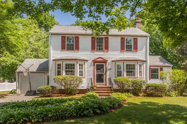 100 Mayflower Rd, Needham, MA 02492