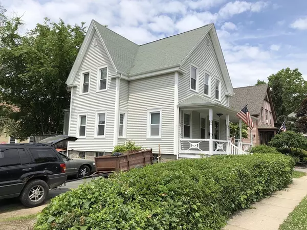 Fairhaven, MA 02719,216 Main St