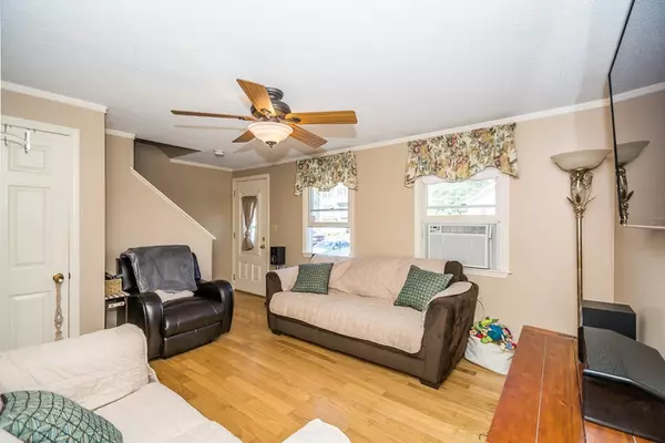 Haverhill, MA 01832,124 Pilling St #124
