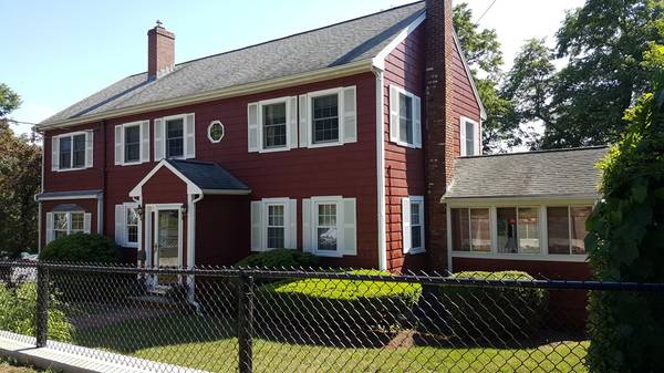 120 High St, Reading, MA 01867