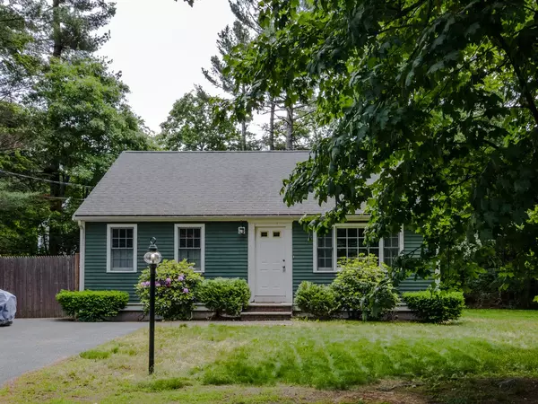 191 Waltham St, Hanson, MA 02341