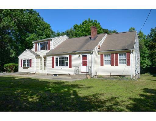 1058 Blue Hill Ave, Milton, MA 02186