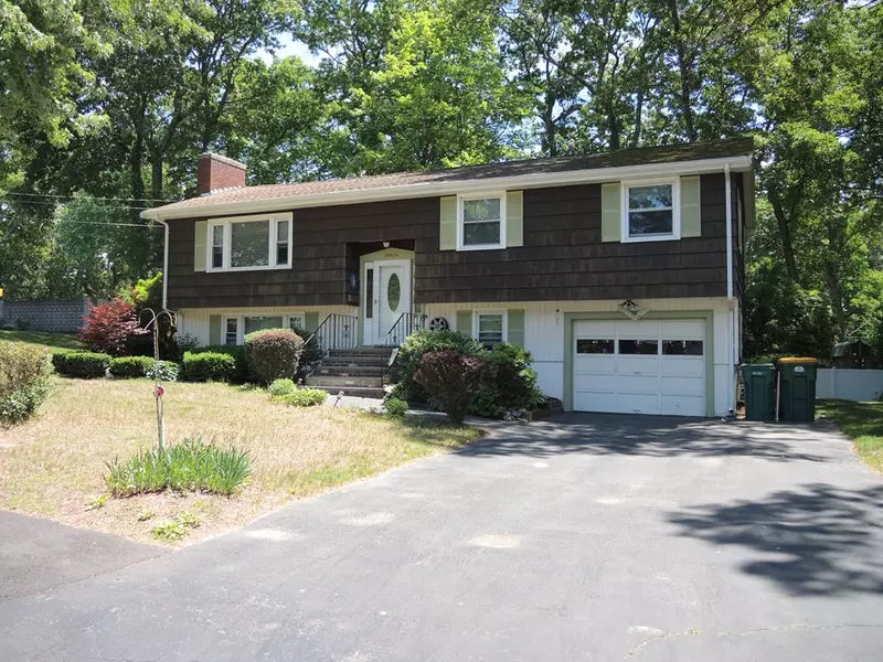 45 Yarmouth Road, Norwood, MA 02062