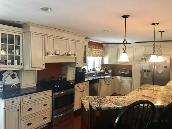 Northbridge, MA 01588,156 Mason Rd.