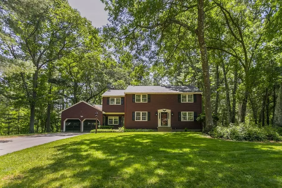 9 Farrwood Drive, Andover, MA 01810