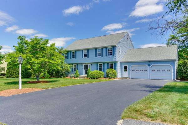 4 Mary Lou Cir,  Westborough,  MA 01581