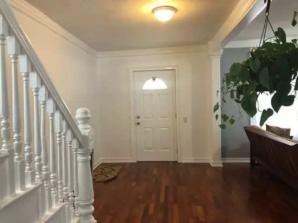 Lynn, MA 01902,16 Aborn Pl