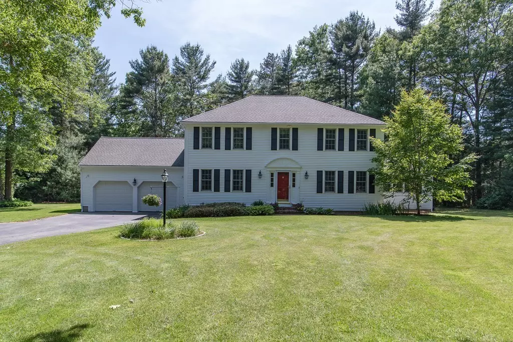 Duxbury, MA 02332,40 Mount Hope Cir