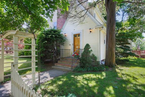 79 Claremont Ave, Arlington, MA 02476