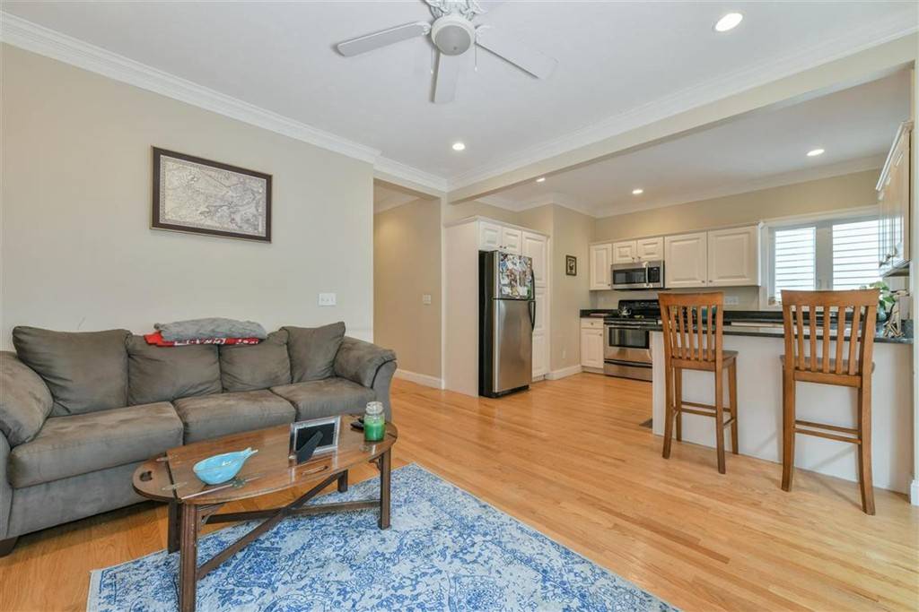 Boston, MA 02127,483 East 3rd Street #1