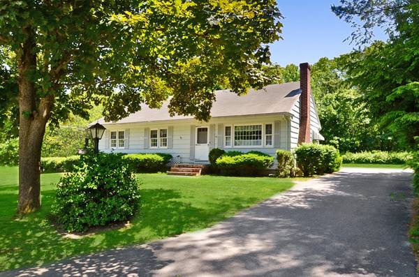 100 Pilgrim Road, Clinton, MA 01510