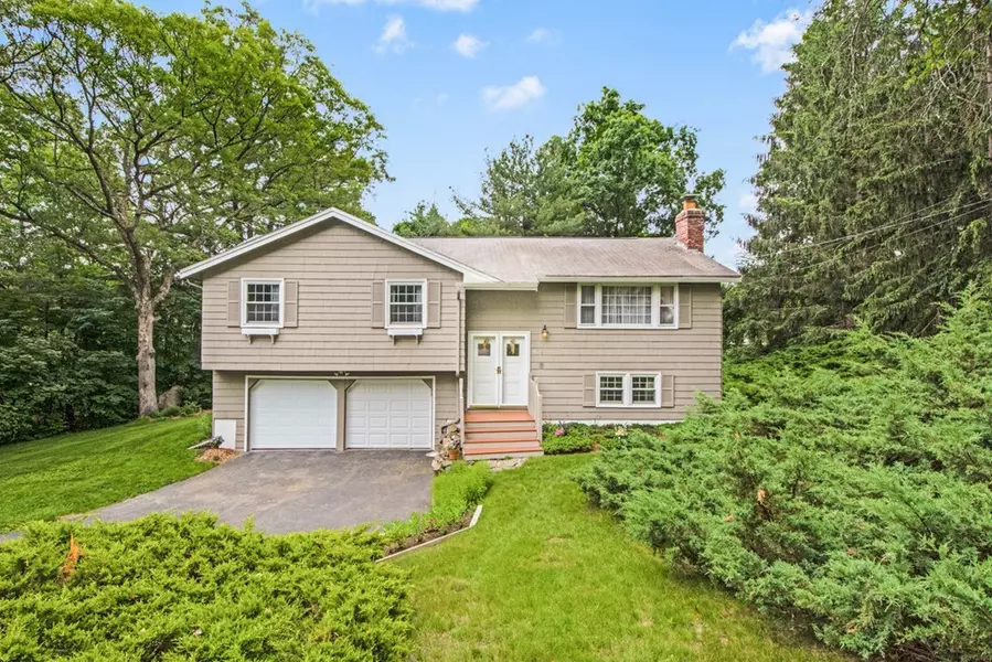 16 Pond View Drive, Acton, MA 01720