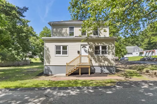 Taunton, MA 02780,20 8th St