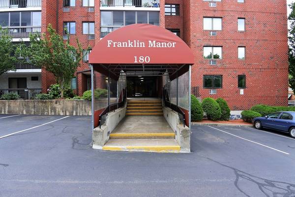 180 Green St #215, Melrose, MA 02176