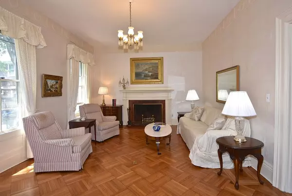 New Bedford, MA 02740,31 Maple Street