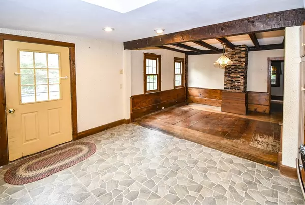 West Newbury, MA 01985,371 Main Street