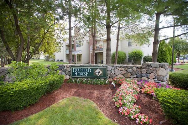 12 Walden Dr #14, Natick, MA 01760