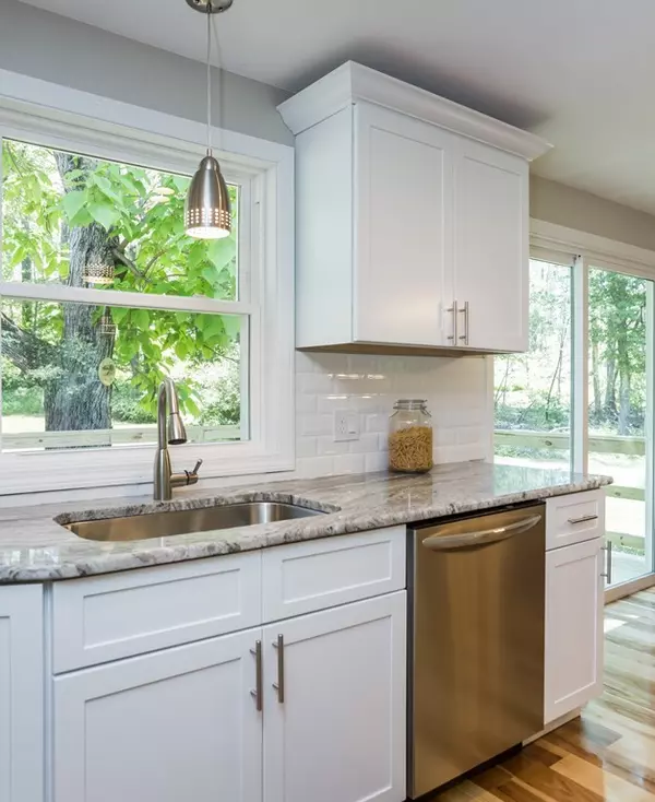 Monson, MA 01057,16 Boston Rd E