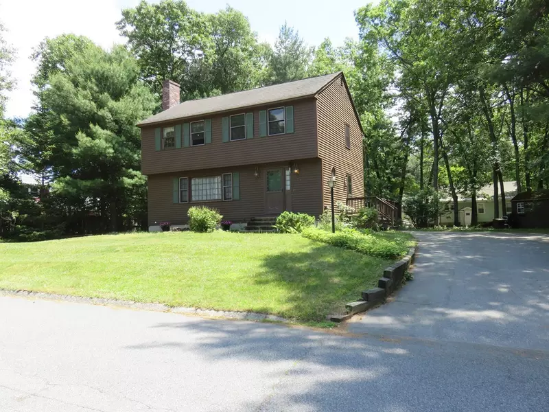 19 Spruce Road, Westford, MA 01886