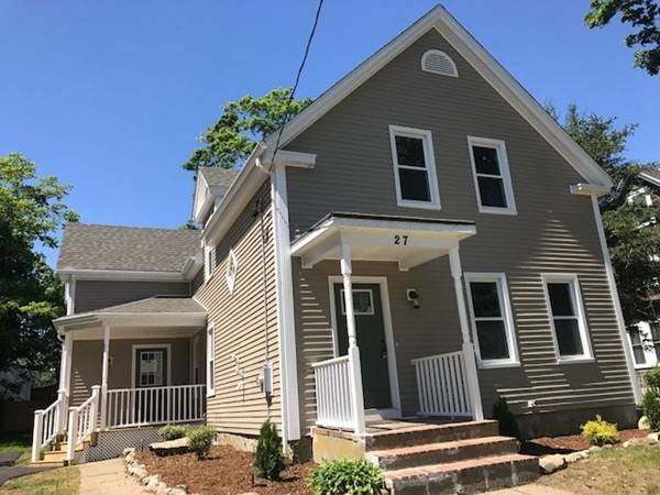 27 Webster St, Middleboro, MA 02346