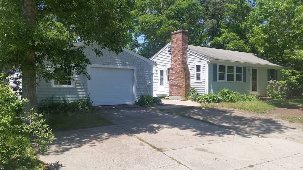 171 Long Pond Dr, Yarmouth, MA 02664