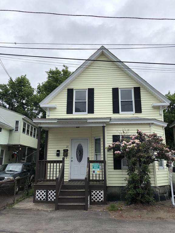 21 Middlesex Park, Lowell, MA 01851