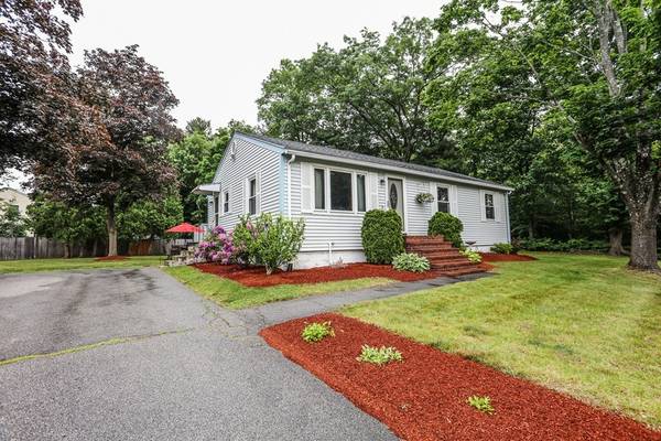 19 Stillwater Rd, Methuen, MA 01844