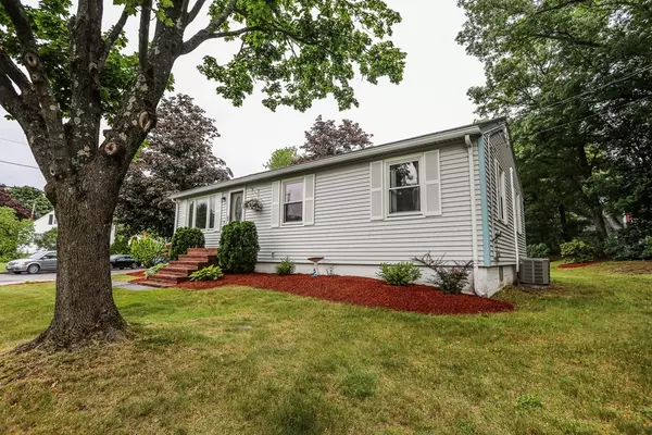 Methuen, MA 01844,19 Stillwater Rd