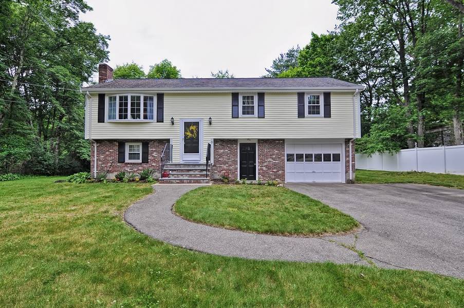 25 Winslow Rd, Sharon, MA 02067