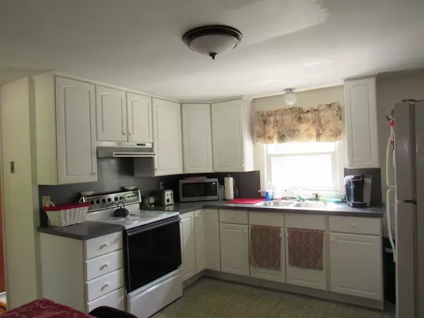 Boylston, MA 01505,266 Main St