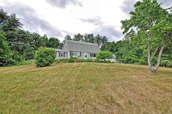 45 Desert Brook Rd, Wrentham, MA 02093