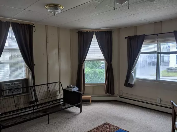 Brockton, MA 02301,741 N Montello St