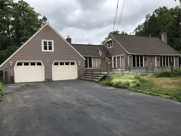 10 Alberta Dr, Hudson, MA 01749