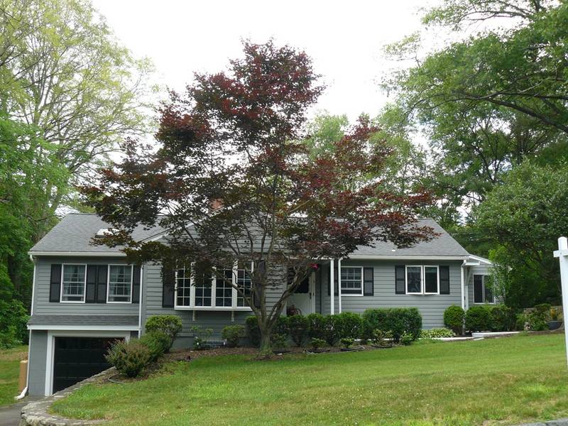 3 Byron Rd, Holliston, MA 01746