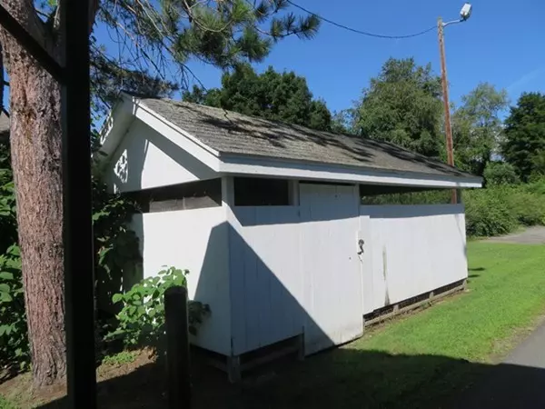 Montague, MA 01376,1 Burnham Street