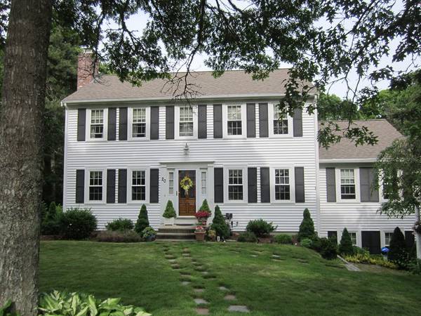 20 Island Street, Dennis, MA 02641