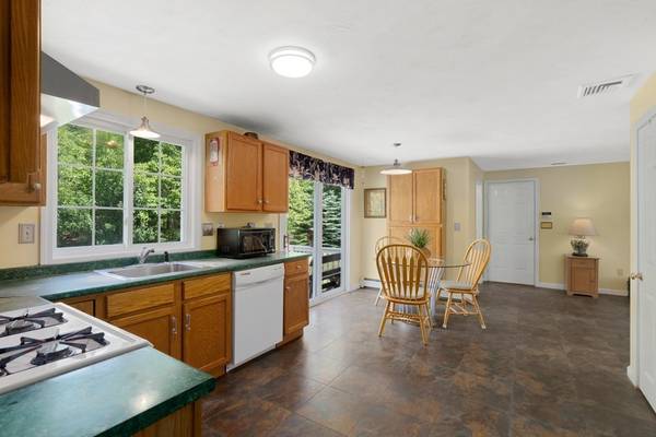 Plainville, MA 02762,18 Wisteria Drive