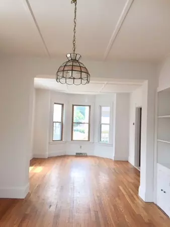 Lynn, MA 01902,47 Harwood St