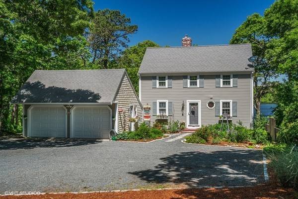 74 Pine View Dr, Brewster, MA 02631