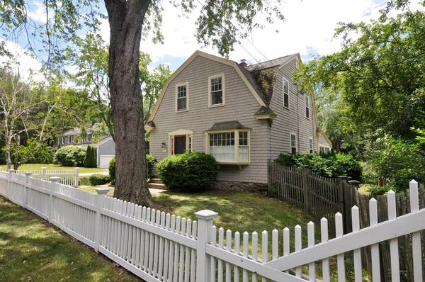 595 North Rd, Sudbury, MA 01776