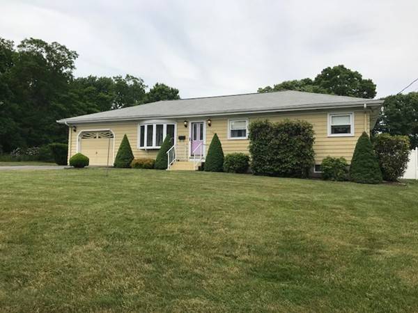 138 Fordham Drive, Somerset, MA 02726